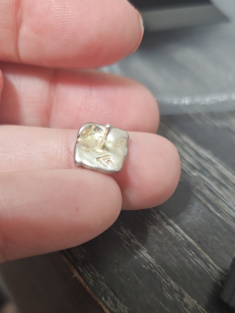 Silpada Silver Square Ripple Earrings - Picture 3 of 3